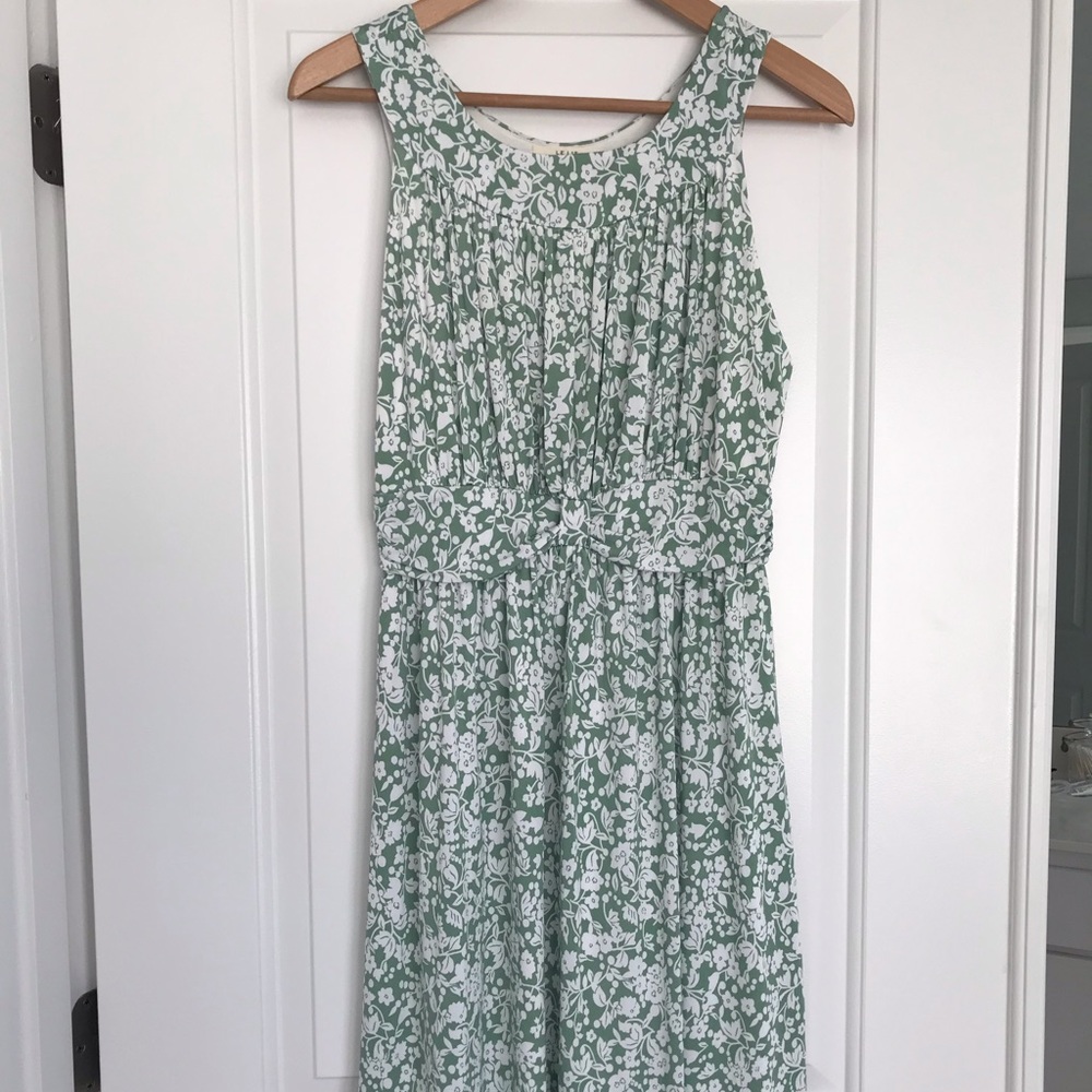 Le Lis Green/Creamy White Tank Dress